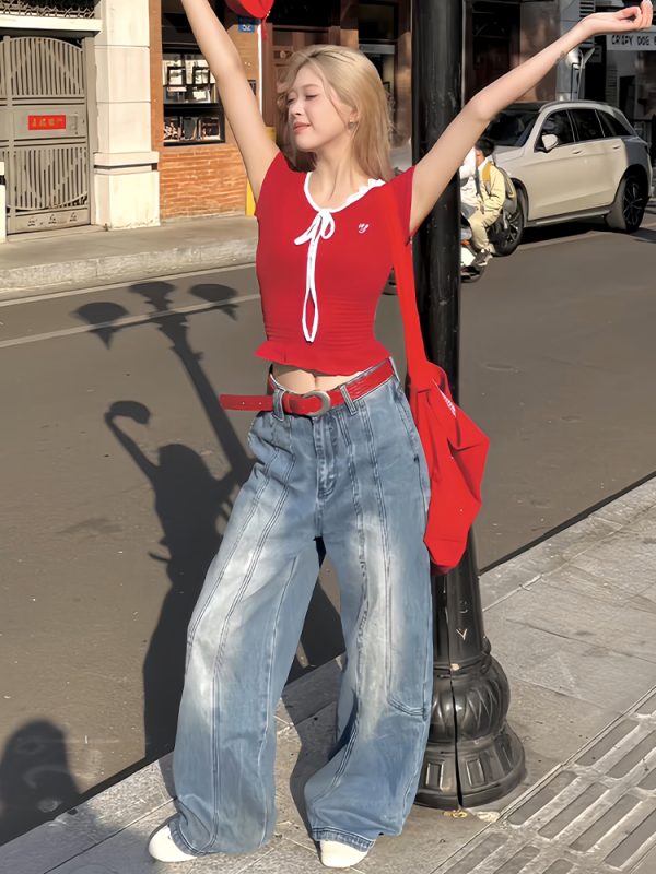 Red Lace V-Neck Short Sleeve Slim Fit Cropped T-Shirt for Summer - Unique Design for Spicy Girl Style