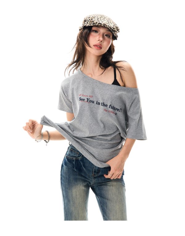 Red Off-Shoulder Short Sleeve T-Shirt for Women - Casual Spicy Girl Top, Versatile Summer 2025 Fashion, Y2K Style