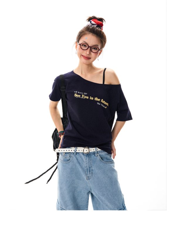 Red Off-Shoulder Short Sleeve T-Shirt for Women - Casual Spicy Girl Top, Versatile Summer 2025 Fashion, Y2K Style