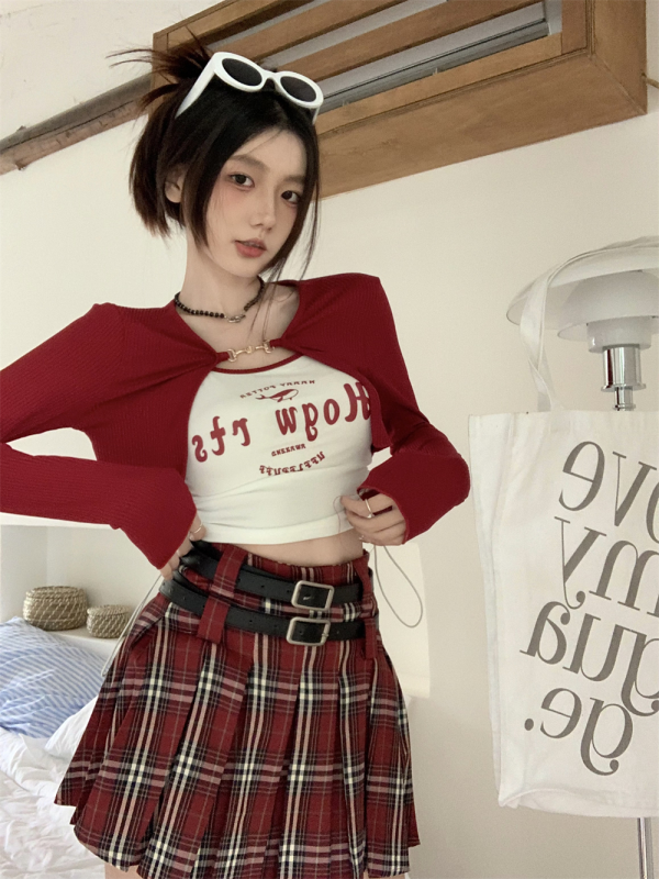 Red Plaid Pleated A-Line Skirt for Women, American Retro College Style, Slimming Anti-Exposure JK Short Skirt, Y2K Fashion