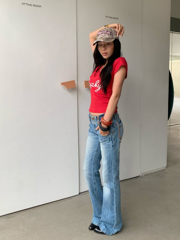 Red U-Shaped V-Neck Lucky Baby Tee - Jennie Style, Slightly Loose Fit, Metaphysical Design, Trendy Y2K Aesthetic