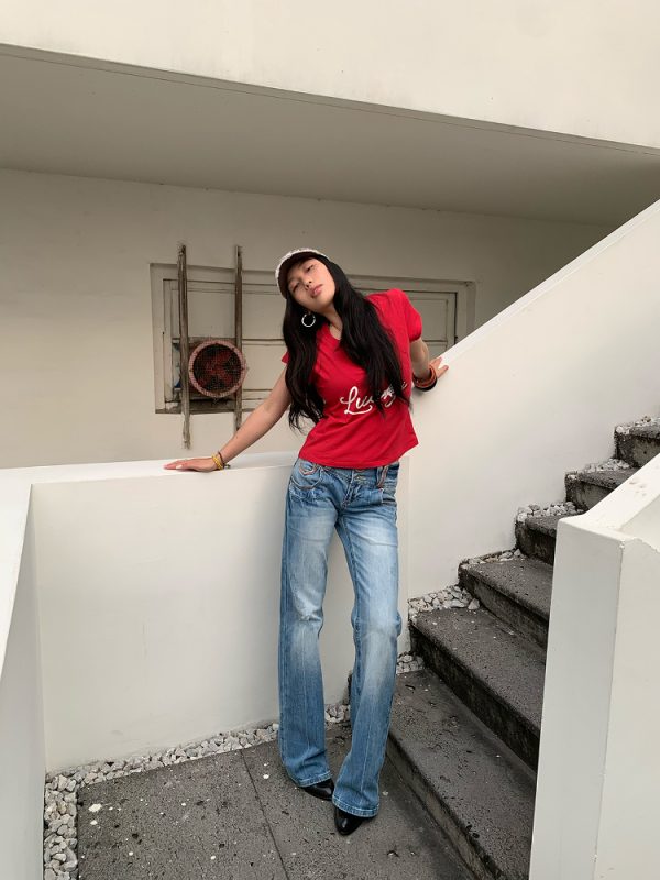 Red U-Shaped V-Neck Lucky Baby Tee - Jennie Style, Slightly Loose Fit, Metaphysical Design, Trendy Y2K Aesthetic