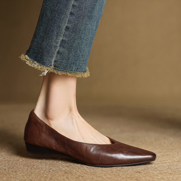 Red V-Shaped Slim-Fit Handmade Genuine Leather Slip-On Boat Shoes for Women - Stylish Artistic Design, Perfect for Chic Casual Looks