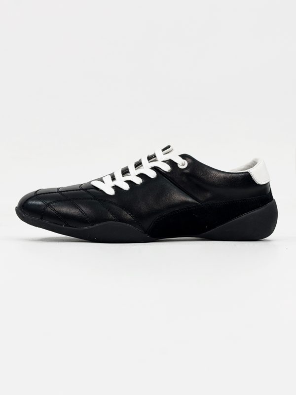 Retro American-Style Leather Derby Shoes for Men and Women, Thin-Soled Sporty Commuting Footwear, Trendy Ballet-Inspired Design