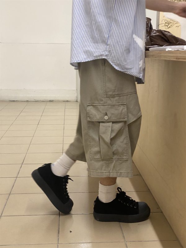 Retro American-Style Loose Wide-Leg Cargo Pants with Large Pockets for Men and Women - Summer Casual Functional Shorts