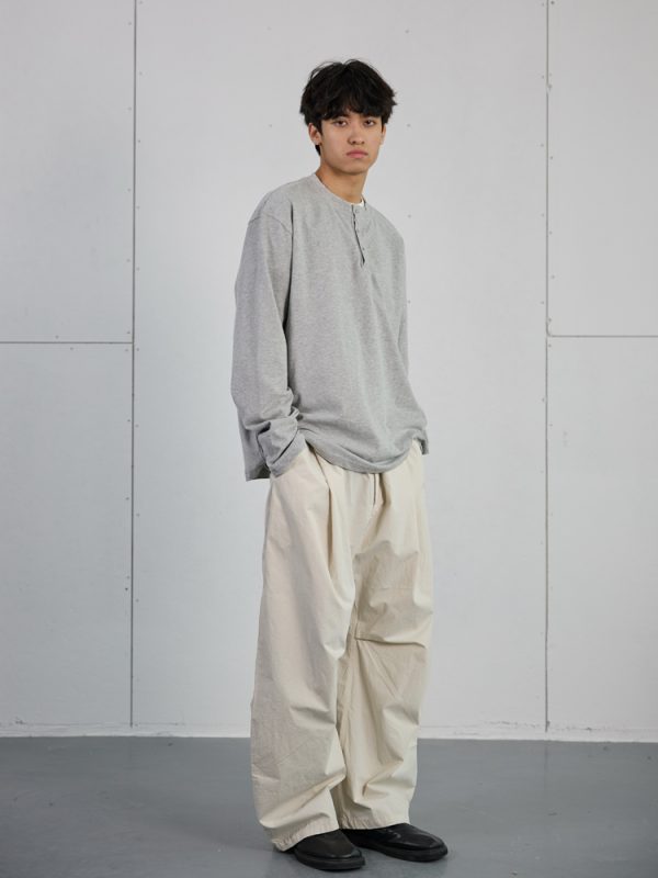 Retro American Style Wide-Leg Cargo Pants for Men - Draped Loose Fit Casual Trousers, Versatile Curved Blade Design