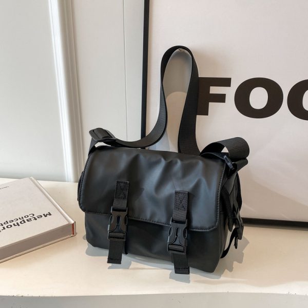 Retro Casual Crossbody Bag for Women - Lightweight Messenger Bag, Versatile Commuting Shoulder Bag, Spring 2025 Fashion