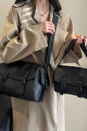 Retro Casual Crossbody Bag for Women - Lightweight Messenger Bag, Versatile Commuting Shoulder Bag, Spring 2025 Fashion