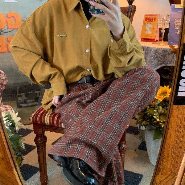 Retro Casual Solid Color Long Sleeve Shirt - Versatile Loose Fit Layering Top for Spring 2024