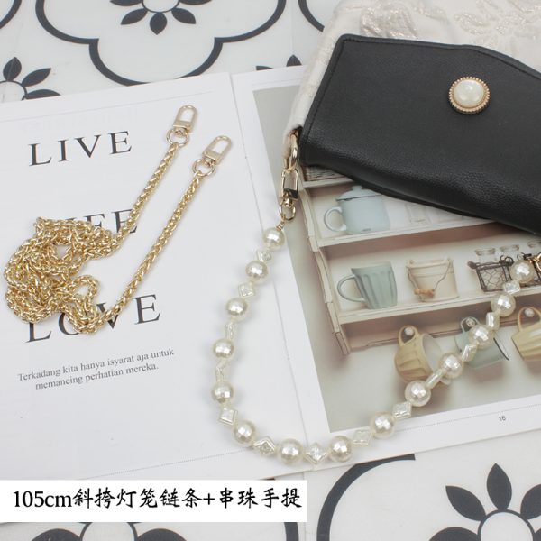 Retro Crossbody Underarm Bag for Women - Vintage Chinese-Style Hanfu Design, 2023 Trendy Niche Fashion Accessory