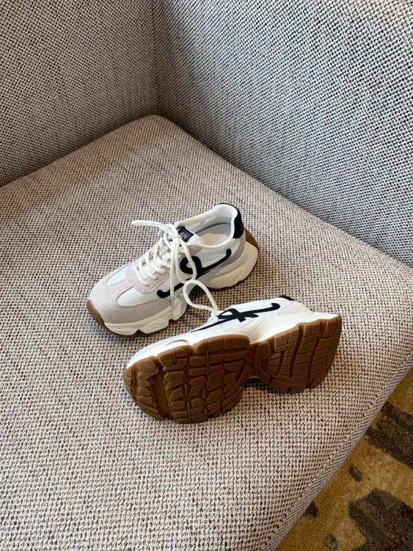 Retro Dad Shoes for Women - 2025 New Style Genuine Leather, Breathable Thick-Soled, Height-Increasing Casual Sports Shoes