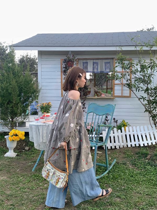 Retro Floral Embroidery Cotton Dress - Women's Off-Shoulder Lantern Sleeve Short Skirt - Vintage Spring Style