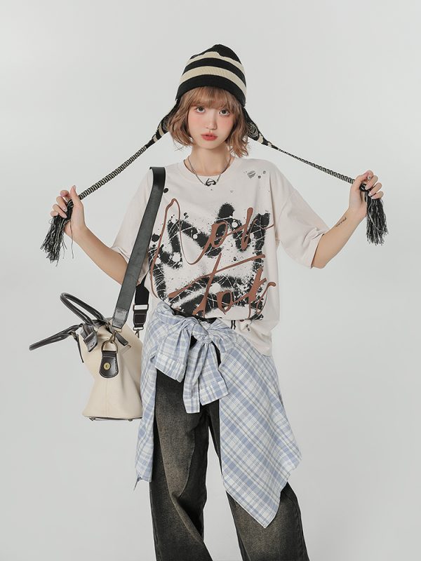 Retro Graffiti Print Round Neck Short Sleeve T-Shirt for Women - Loose Slim Fit Summer Street Style Top