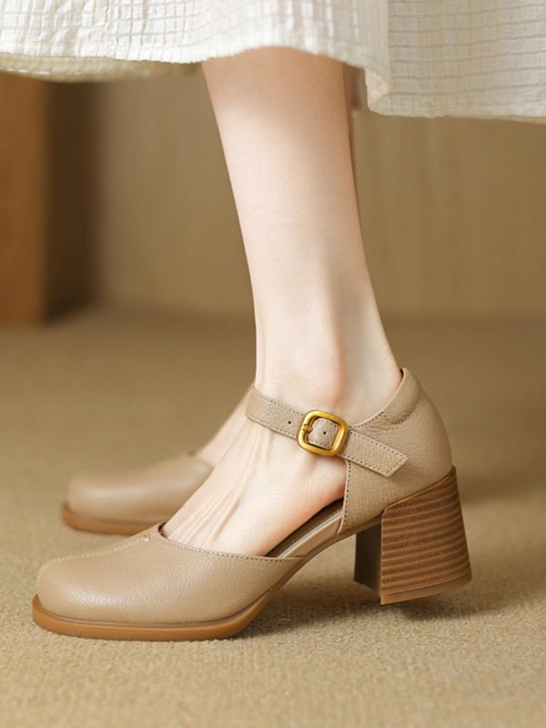 Retro High Heel Chunky Heeled Sandals for Women - Sheepskin One-Strap Hollow Out Design - Summer 2025 Fashion