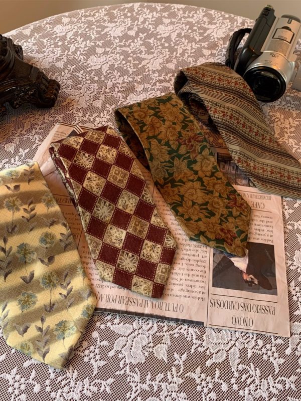 Retro Hong Kong Style Floral Long Tie 90s Wide Bow Tie Shirt Accessory for Versatile Fashion Looks