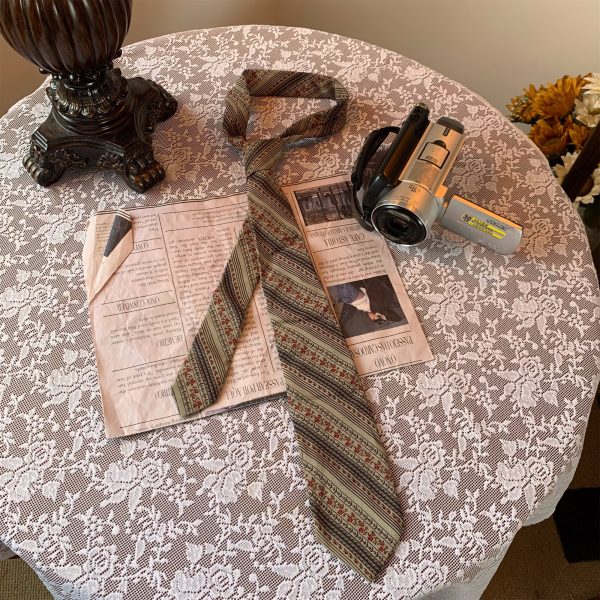 Retro Hong Kong Style Floral Long Tie 90s Wide Bow Tie Shirt Accessory for Versatile Fashion Looks