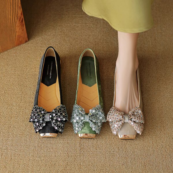 Retro Italian Style Bow Flat Shoes for Women - Square Toe Shallow Mouth Design, Chic National Style Footwear