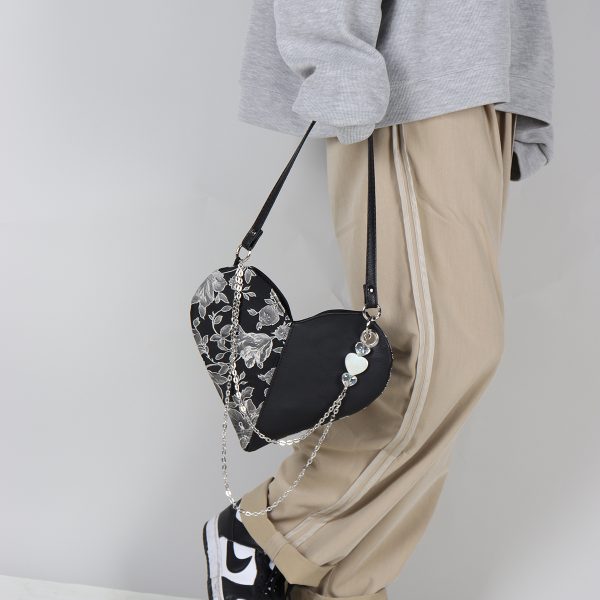 Retro Jacquard Embroidered Heart Beaded Crossbody Bag for Women - Handmade Sweet Cool Underarm Style