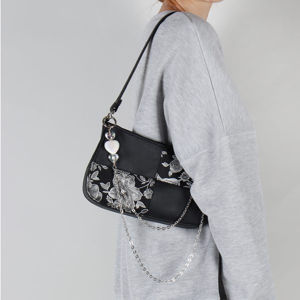Retro Jacquard Embroidered Heart Beaded Underarm Bag - Handmade Crossbody Women's Bag in Sweet Cool Style