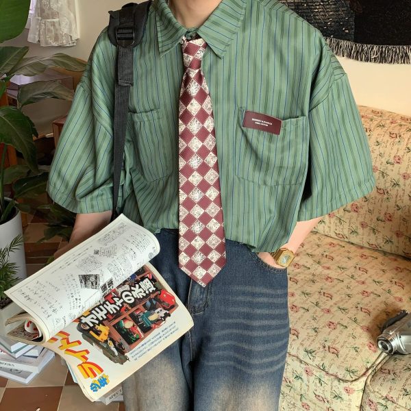Retro Japanese-Style Vertical Striped Loose Short-Sleeve Shirt for Men and Women, Summer City Boy Aesthetic, Hong Kong Influence