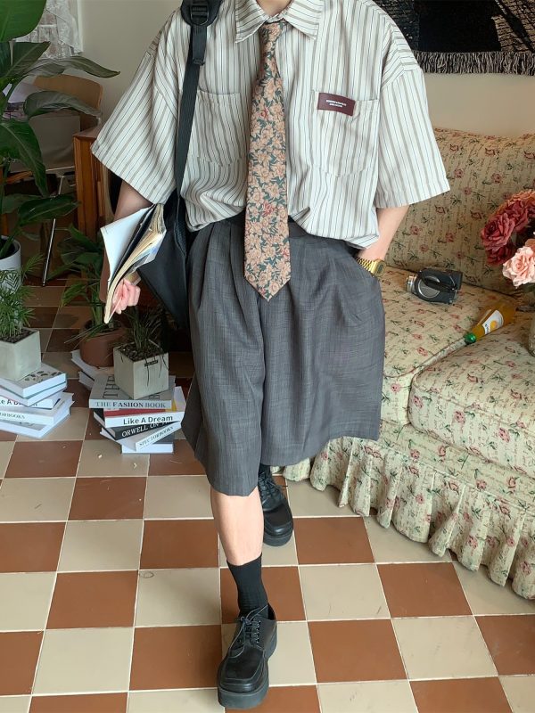 Retro Japanese-Style Vertical Striped Loose Short-Sleeve Shirt for Men and Women, Summer City Boy Aesthetic, Hong Kong Influence