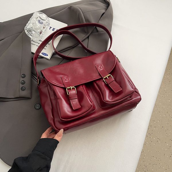 Retro Large-Capacity Crossbody Bag - Versatile Commuter Travel Shoulder Bag for Spring 2025