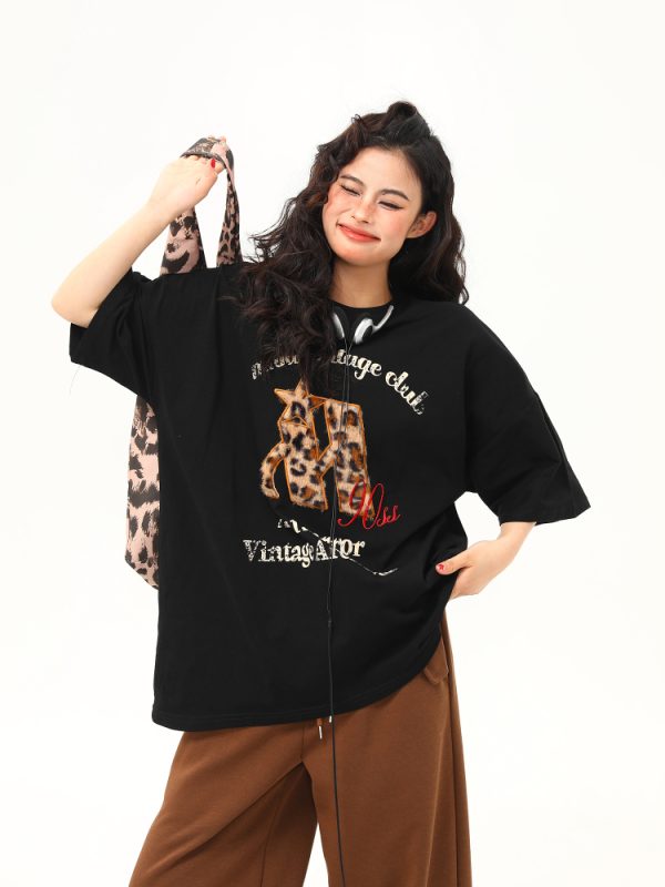 Retro Letter Patch Embroidered Short-Sleeve T-Shirt for Women - Trendy Casual Summer Top, Loose Fit, American Vintage Style