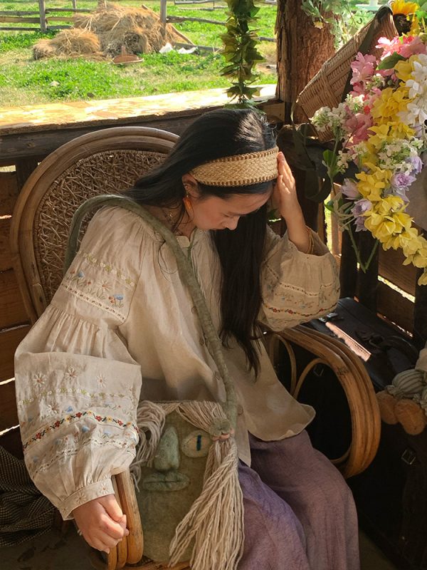 Retro Linen Cotton Long Sleeve Shirt for Women - Honey Daisy Embroidered Lantern Sleeve Top - Spring Vintage Floral Style