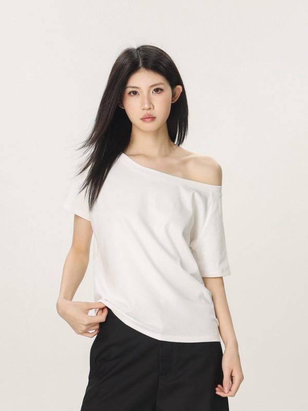 Retro Off-Shoulder T-Shirt for Women - Summer Short Sleeve Slim Fit - Unique Beautiful Hot Girl Style