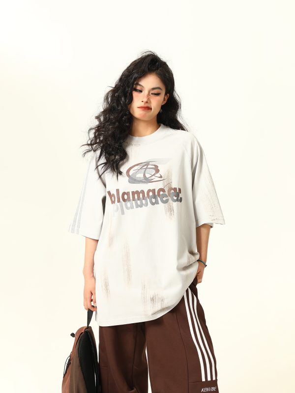 Retro Street Graffiti Letter Short-Sleeve T-Shirt for Men and Women, Loose Fit High Street Trendy Top, 90s Inspired Fashion