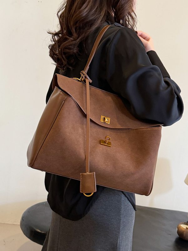 Retro Tote Bag for Women, Large Capacity Commuter Shoulder Bag, Sweet and Cool Travel Handbag, Stylish Everyday Tote