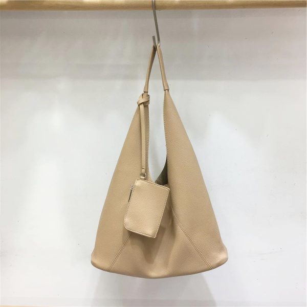 Retro Triangle Tote Bag for Women - Large Capacity Soft Leather Shoulder Bag in Minimalist Style, Perfect for Casual Outfits