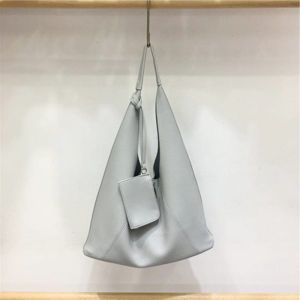Retro Triangle Tote Bag for Women - Large Capacity Soft Leather Shoulder Bag in Minimalist Style, Perfect for Casual Outfits
