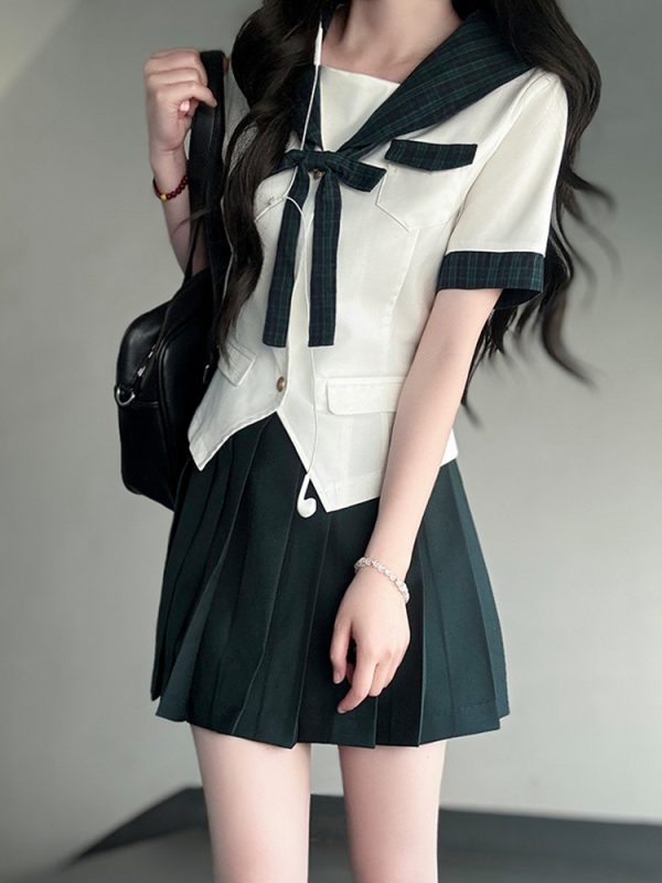 Sailor Suit JK Uniform Academy Style Pudding Bear Summer Set with Spliced Checkered Design and Waist-Defined Fit