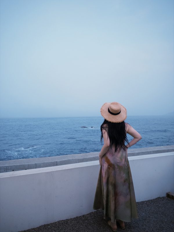 Silky Satin Plus-Size Camisole Dress with Blurred Light Sensation for Beach Vacation, Plus-Size Summer Fashion