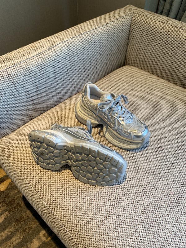 Silver Dad Shoes for Women - 2025 Spring Thick-Soled Height-Increasing Mesh Casual Sneakers, Trendy Y2K Athleisure Footwear