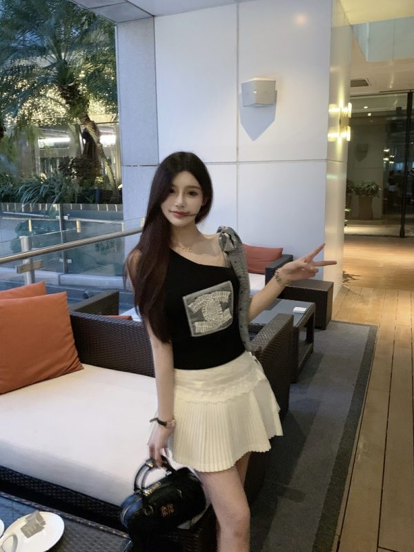 Slanted Shoulder Bow Tie Tank Top with Ice Silk Knitted Sweater - Trendy Women's Outfit for 90s and Y2K Styles
