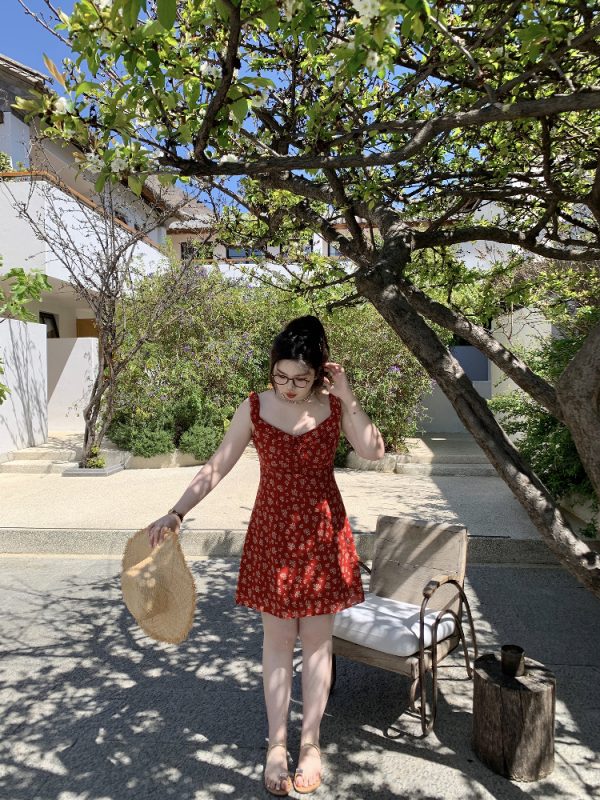 Slightly Chubby Floral Dress with Flying Sleeves - French Style Vacation Waist-Defined Long Dress for Summer Travel