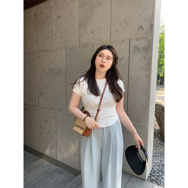 Slightly Chubby Plus Size Slim Fit T-Shirt - Three-Dimensional Cut, Super Stretchy Cool Top for Body Confidence
