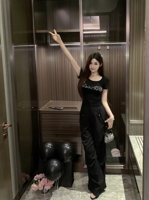 Slim Fit Round Neck T-Shirt - Luna Lunna 419 - Chic Practical Top for Everyday Wear, Perfect for 90s and Y2K Style Lovers