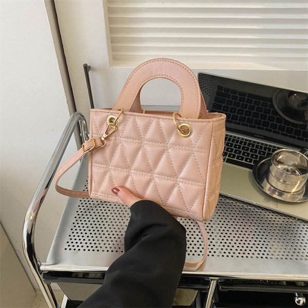 Small Diamond-Pattern Mini Bucket Bag for Women - Trendy Summer 2025 Crossbody Handbag for Commuting and Everyday Style