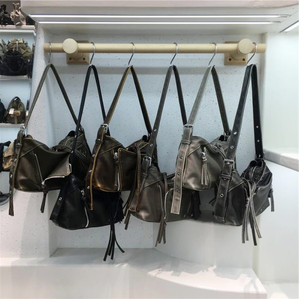 Soft Leather Fringe Underarm Bag - Casual Motorcycle Crossbody Tote for Commuters - 2024 Trendy Fashion Accessory