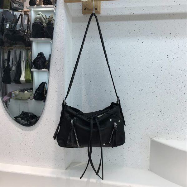 Soft Leather Fringe Underarm Bag - Casual Motorcycle Crossbody Tote for Commuters - 2024 Trendy Fashion Accessory