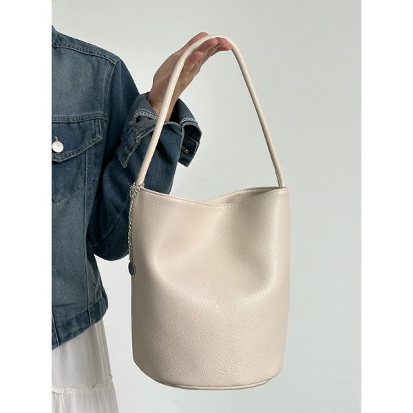 Soft Leather Water Bucket Tote Bag for Women - Summer 2024 Niche Shoulder Bag, Commuting Underarm Style