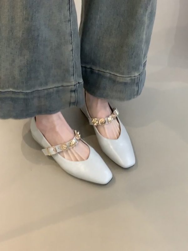 Square-Toed Height-Increasing Sheepskin Mary Jane Shoes with Metal Buckle - French Style Flats for Commuting
