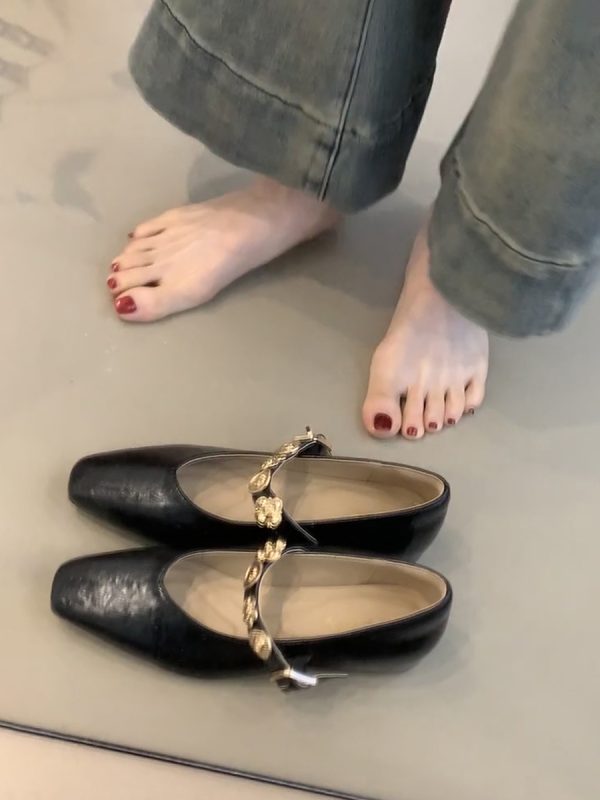 Square-Toed Height-Increasing Sheepskin Mary Jane Shoes with Metal Buckle - French Style Flats for Commuting