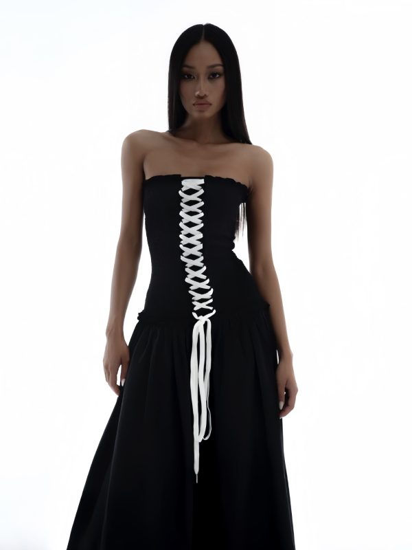 Strapless Black Dress with Chest Strap - High-End Feel, Perfect for Outings, Instagram-Worthy Vietnamese Hot Girl Style