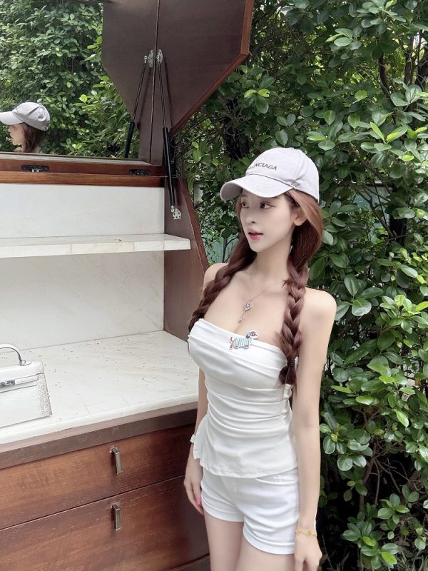 Strapless Pleated Irregular Tank Top - Waist-Defining Design for Y2K Fashion & Internet Celebrity Style
