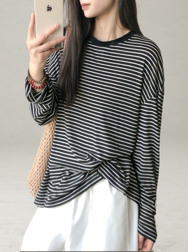 Striped Long-Sleeve Lightweight T-Shirt for Women - Summer Style, Loose-Fitting, Breathable Base Layer, Versatile Casual Top
