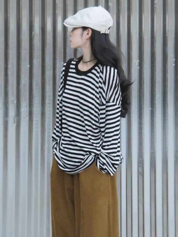 Striped Long-Sleeve Lightweight T-Shirt for Women - Summer Style, Loose-Fitting, Breathable Base Layer, Versatile Casual Top